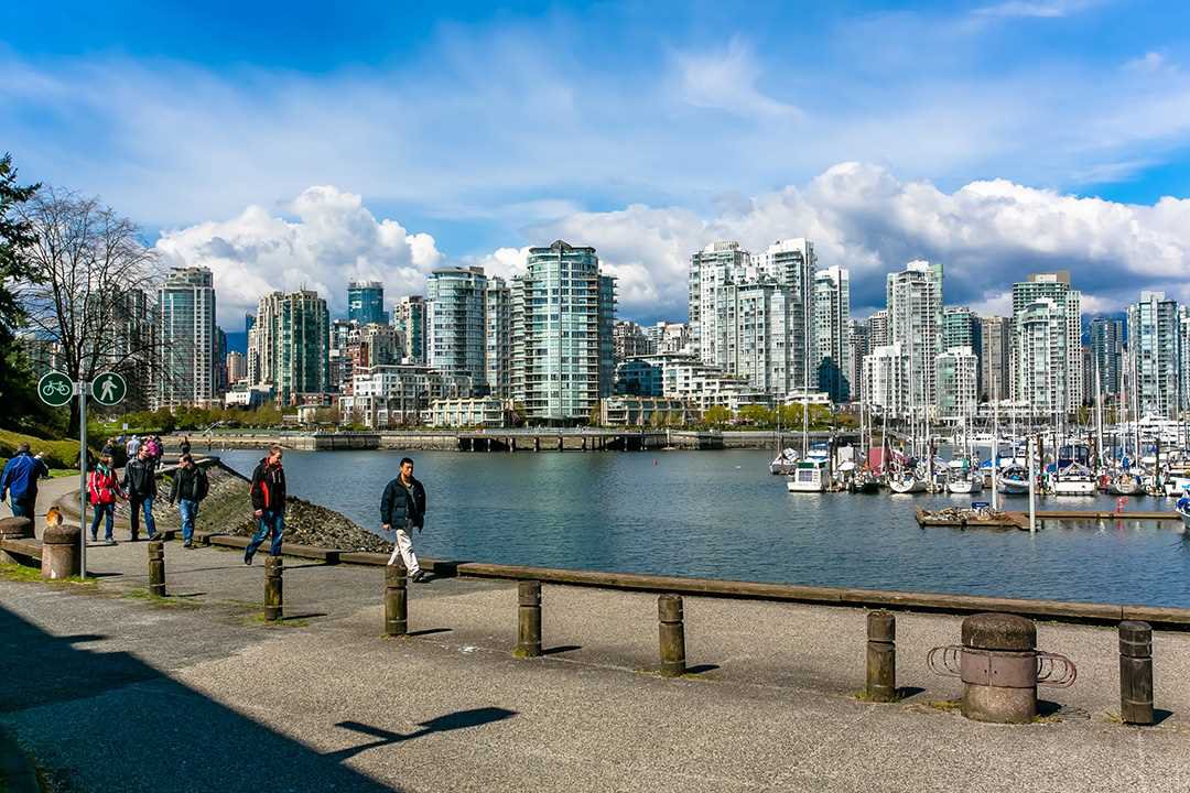 Main Photo: 247 658 LEG IN BOOT SQUARE in Vancouver: False Creek Condo for sale (Vancouver West) : MLS®# R2118181