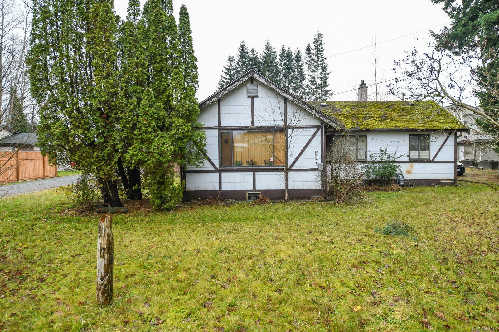 1790 15th St in CV Courtenay City Land for sale Valley) MLS
