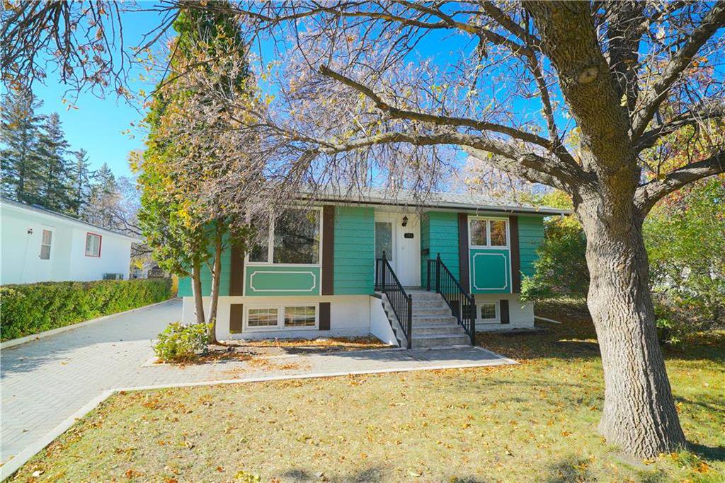 Main Photo: 788 Harstone Road in Winnipeg: Residential for sale (1G) : MLS®# 202025366