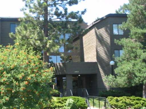 Main Photo: 245 GORDONHORN CRES in Kamloops: Sahali Residential Attached for sale : MLS®# 110589