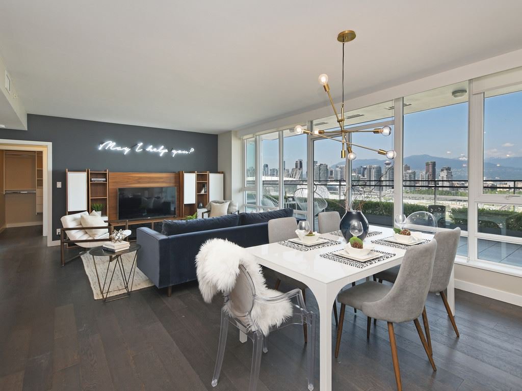 Main Photo: 2106 1618 QUEBEC STREET in Vancouver: Mount Pleasant VE Condo for sale (Vancouver East) : MLS®# R2385785