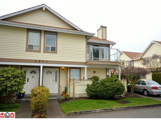 Main Photo: 40 9271 122ND Street in Surrey: Queen Mary Park Surrey Condo for sale : MLS®# F1223203