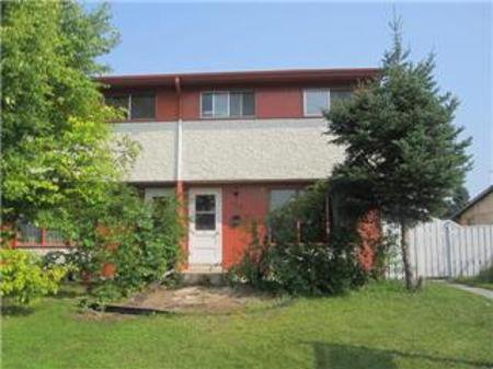 Main Photo: 712 SHEPPARD Street: Residential for sale (Canada) : MLS®# 1015774