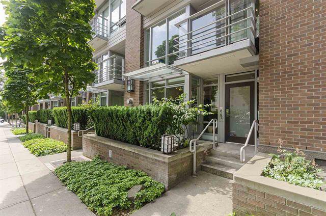 Main Photo: 861 Richards St in Vancouver: Downtown VW Townhouse for sale (Vancouver West) : MLS®# R2276991