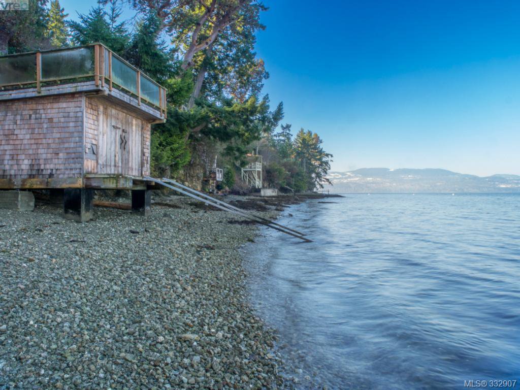 Main Photo: 9588 Ardmore Dr in North Saanich: NS Ardmore House for sale : MLS®# 332907