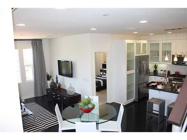 Main Photo: SAN MARCOS Townhome for sale : 3 bedrooms : 2101 COSMO Way #124