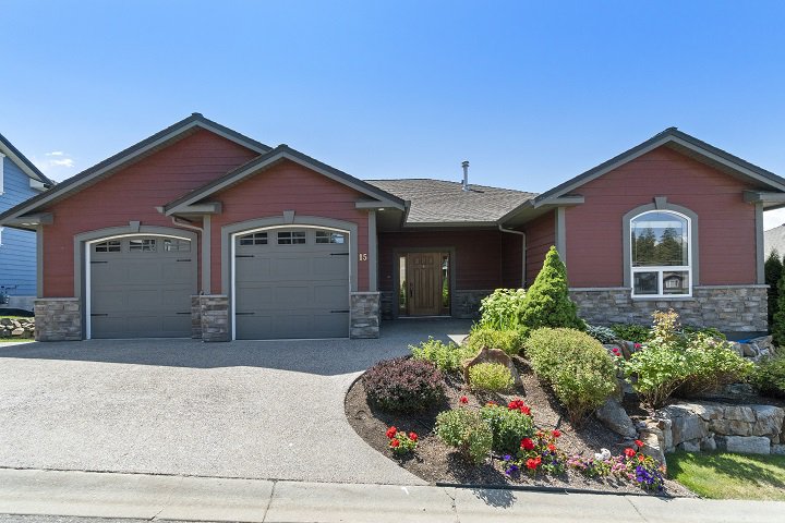 15 2990 Northeast 20 Street In Salmon Arm The Uplands House For Sale Mls 10201973