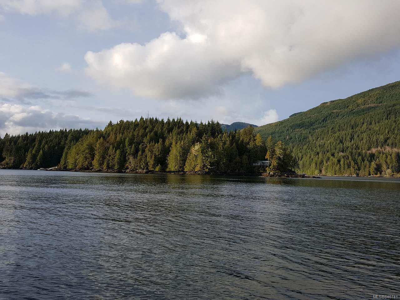 Main Photo: LT L Cheeyah Island in PORT ALBERNI: PA Alberni Inlet Land for sale (Port Alberni) : MLS®# 840741