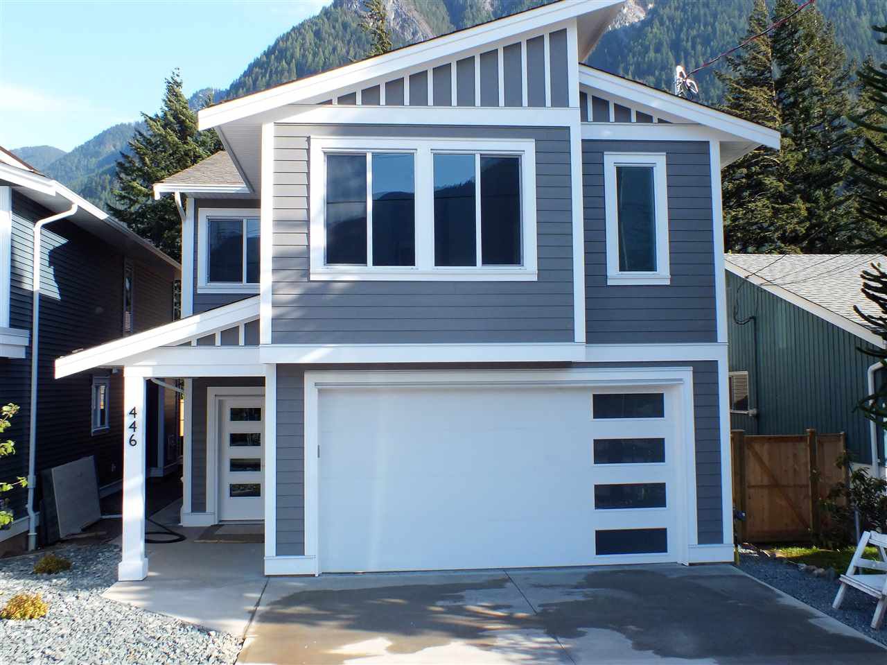 Main Photo: 478 Fort Street in Hope Center: House for sale (Hope)