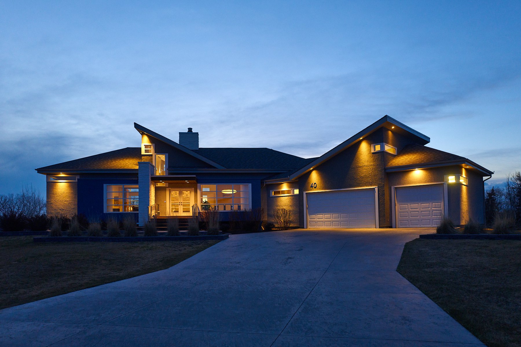 Main Photo: 40 Deer Pointe Drive in Headingley: Deer Pointe Single Family Detached for sale (1W) : MLS®# 202008422