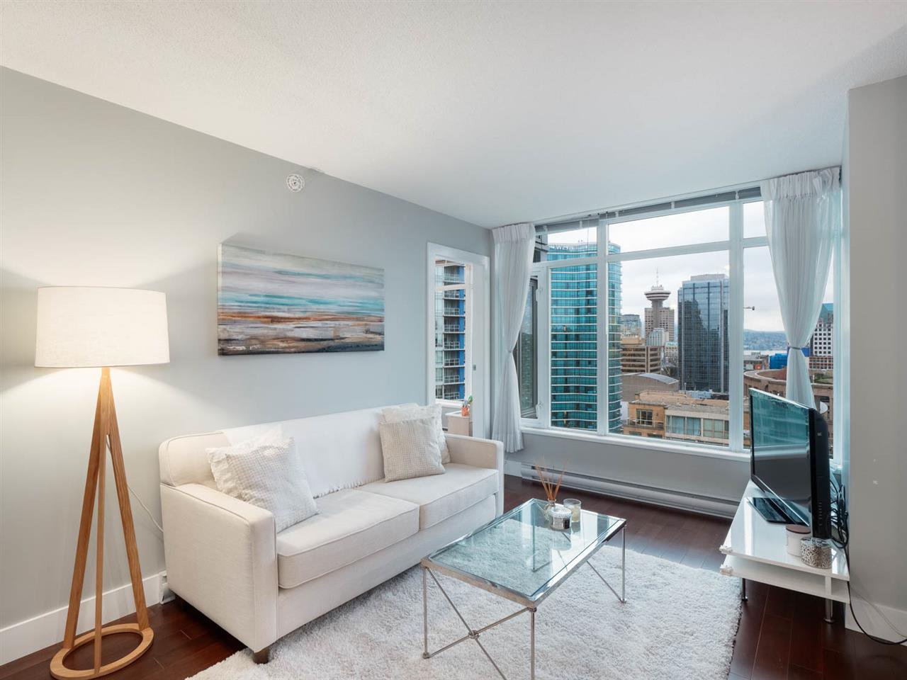 Main Photo: 2304 888 HOMER STREET in Vancouver: Downtown VW Condo for sale (Vancouver West) : MLS®# R2330895