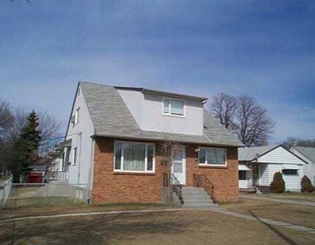 Main Photo: 734 MCPHILLIPS: Residential for sale (Canada) : MLS®# 2804865