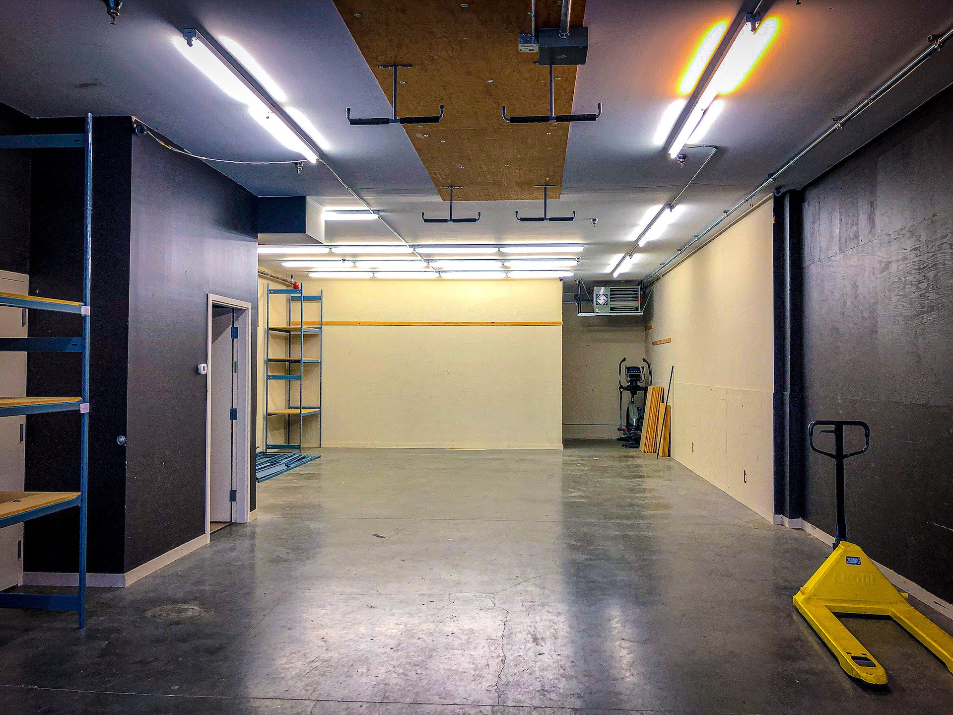 Main Photo: 1145 22091 Fraserwood Way: Industrial for lease