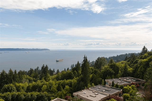 Main Photo: 801 3131 Deer Ridge Drive in West Vancouver: Deer Ridge WV Condo for sale : MLS®# R2433139