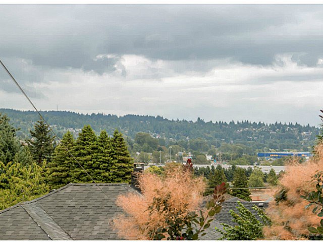 Main Photo: 511 GARFIELD ST in New Westminster: The Heights NW House for sale : MLS®# V1137761