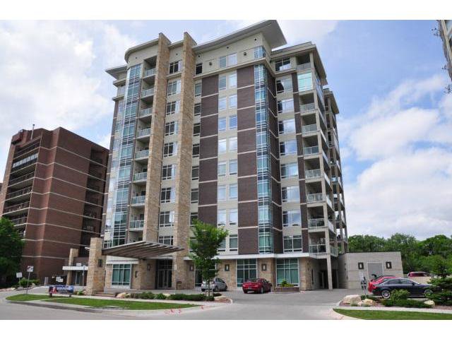 Main Photo: 229 Wellington Crescent in WINNIPEG: Fort Rouge / Crescentwood / Riverview Condominium for sale (South Winnipeg) : MLS®# 1210819
