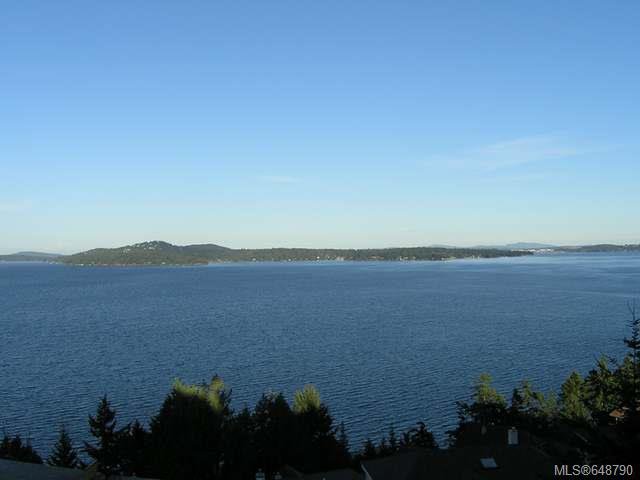Main Photo: 445 Seaview Way in COBBLE HILL: ML Cobble Hill House for sale (Malahat & Area) : MLS®# 648790