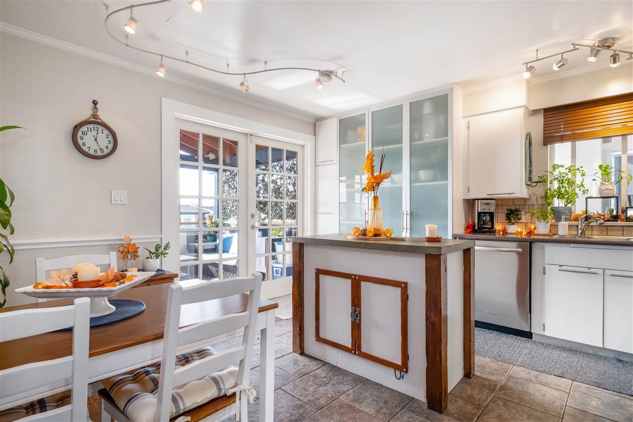 Main Photo: 3184 E 8TH AVENUE in Vancouver: Renfrew VE House for sale (Vancouver East) : MLS®# R2508209
