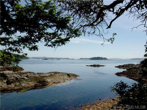 Main Photo: 10865 Fernie Wynd Road in NORTH SAANICH: NS Curteis Point Land for sale (North Saanich) : MLS®# 320358