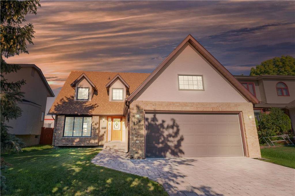 Main Photo: 118 Tweedsmuir Road in Winnipeg: Linden Woods Residential for sale (1M) : MLS®# 202021544