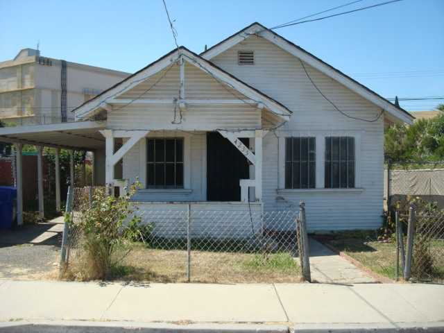 Main Photo: SAN DIEGO House for sale : 2 bedrooms : 4235 J Street