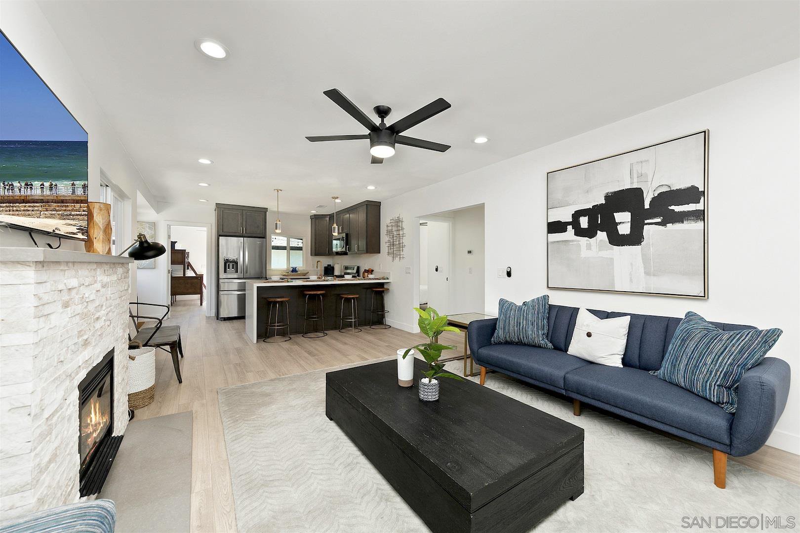 Main Photo: UNIVERSITY HEIGHTS Property for sale: 1059-61 Johnson Ave in San Diego