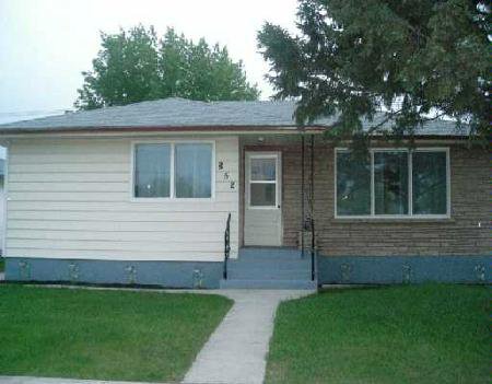 Main Photo: North End: Residential for sale (North End) : MLS®# 2707946