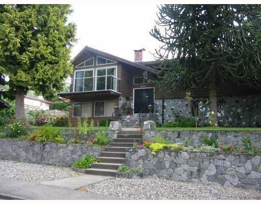 Main Photo: 5578 MEADEDALE DR in Burnaby: Parkcrest House for sale (Burnaby North) : MLS®# V748325