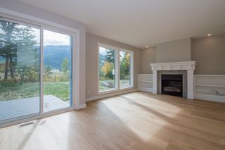 2240 Southeast 15 Avenue In Salmon Arm Hillcrest Heights House
